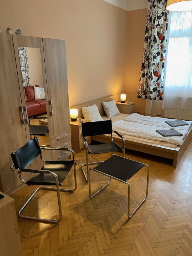 Pala Gardem Apartamento Budapest Exterior foto